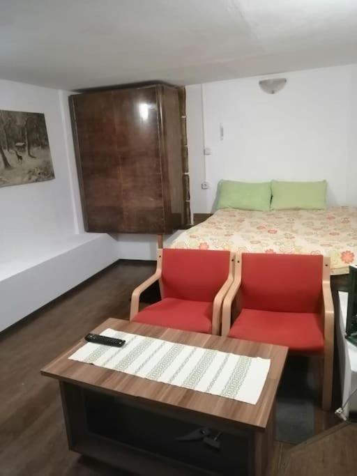 Apartmán Moss'S Cave Temešvár Exteriér fotografie